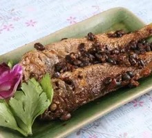 Fried Yellow Croaker with Fermented Black Beans