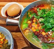 8-Hour Slow-Cooked Half-Fat Half-Meat Handmade Noodles
