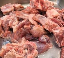 Freshly Sliced Lamb