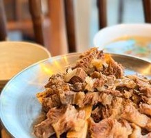 Signature 30-Year Old Braised Beef Steak