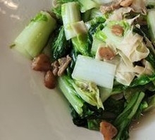 Clear Soup with Seasonal Vegetables