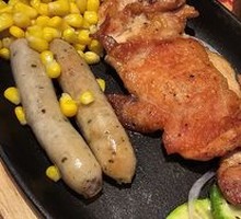 Black Pepper Chicken Cutlet with Sausage
