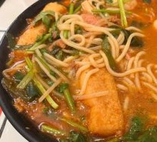 Rich Man Fried Sauce Rice Noodles