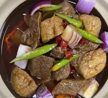 Braised Beef Noodle Pot