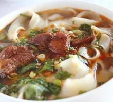 Braised Beef Noodles with Knife-Sliced Noodles