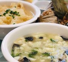 Shanghai-style Pork Skin Soup