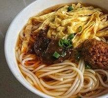 Braised Pork Noodles
