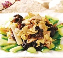 Wood Ear Mushroom and Pork Rice Bowl