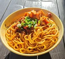 Hot Dry Noodles