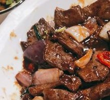 Stir-fried Pork Liver with Sauce