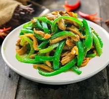 Stir-Fried Pork with Green Pepper