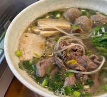 Family Feast Beef Rice Noodles