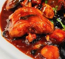 Black Garlic Stewed Eel