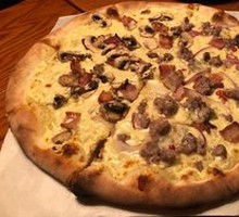 Blue Cheese Beef Pizza