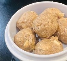 Beef tendon meatballs