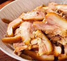 Smoked and Braised Pork Head Meat