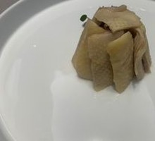 Crispy Chicken with Jellyfish