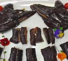 Ten-Year Lion Head Goose Head