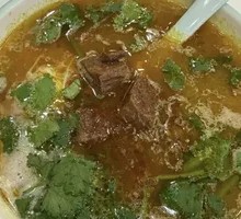 特色红烧牛肉面