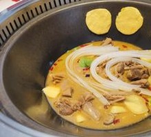 Stewed Goose in Iron Pot