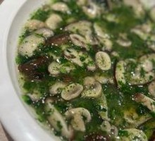 Water Chestnut and Mushroom Stir-fry with Shrimp