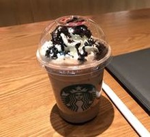 Matcha Cocoa Crunch Frappuccino