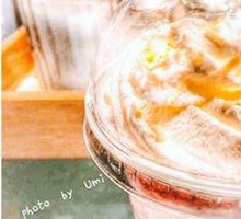 Coconut Strawberry Frappuccino