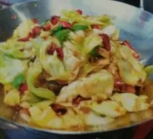 Spicy Stir-Fried Cabbage