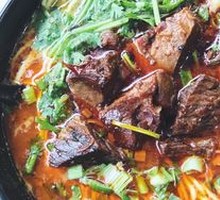 特色红烧牛肉面