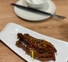 Spicy Braised Chicken Feet
