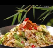 Spicy Stir-Fried Cabbage