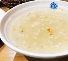 Sweet Rice Balls in Fermented Wine