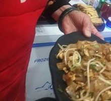 Sour Cabbage Stir-Fried Beef Noodles