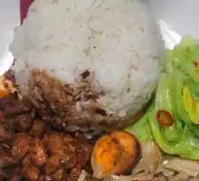 Spicy Pork and Bamboo Shoots Rice