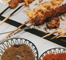 Grilled Lamb Skewers