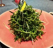 Stir-fried Water Spinach Shoots