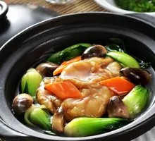 Fungus and Wheat Gluten Noodles