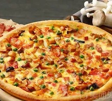 Black Truffle Mushroom Chicken Pizza