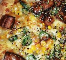 Korean Fried Chicken Pizza