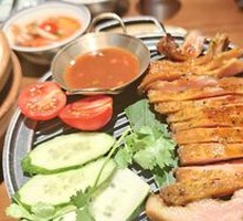 Charcoal-grilled Pork Neck Meat