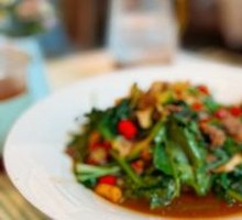 Cilantro-Beaten Fresh Beef