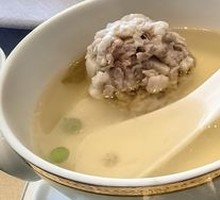 Clear-Stewed Lion's Head with Matsutake
