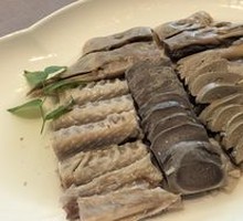 Cloud Brocade Goose Full Blessing