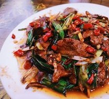 Stir-Fried Pork Liver with Aromatics