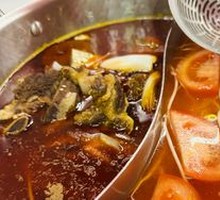 Homemade Beef Offal Yinyang Hot Pot