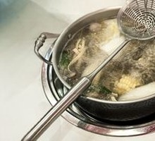 Signature Clear Beef Bone Soup Pot