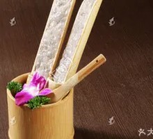 Hand-Beaten Fresh Shrimp Dumplings