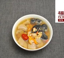 Goosefoot and Red Date Chicken Soup