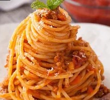 French Beef and Tomato Pasta