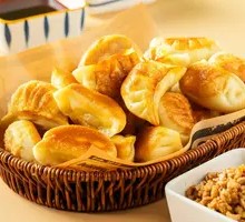 Pan-Fried Pork Dumplings